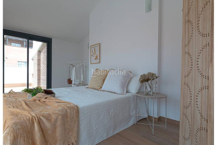 Dúplex en catalunya 74 dúplex de obra nueva e estrenar en sant pere en Terrassa