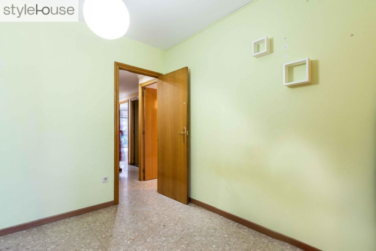 Terrassa - Carrer autonomia, Sant Pere