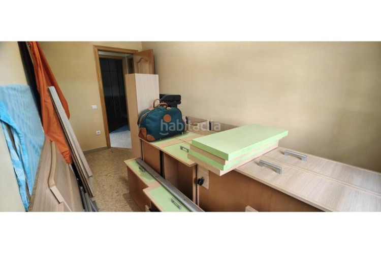 Piso  de 3 habitaciones con parking en Plaça Catalunya - Escola Industrial Terrassa