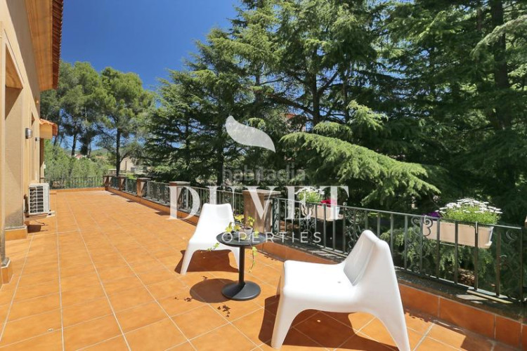 Chalet impresionante casa en matadepera en Pla de Bon Aire Terrassa