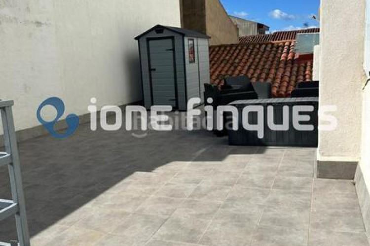 Casa adosada ione finques ofrece en Les Arenes - La Grípia - Can Montllor Terrassa
