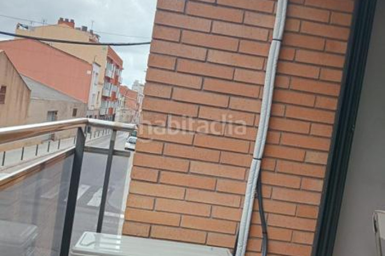 Piso bonito piso funcional en concepció arenal, Can Palet, ! en Terrassa