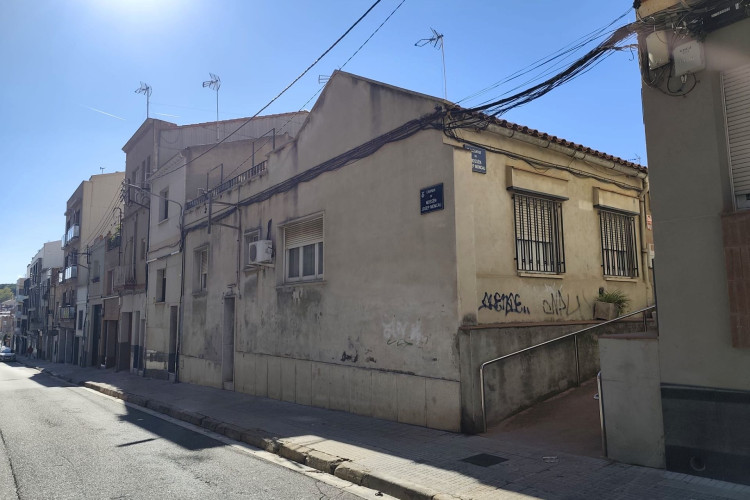 Carrer de Mossu00E8n Josep Moncau, La Cogullada