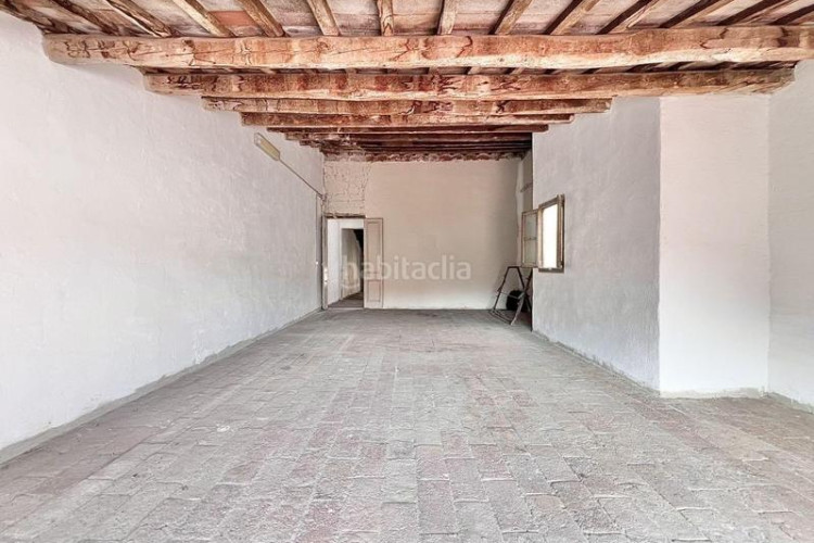 Casa junto a rambla de egara en Segle XX Terrassa