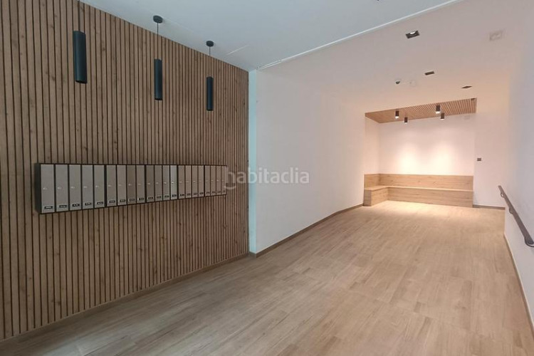 Piso zona de Can Boada. piso de 4habs. + 2lav. + balcó. necessita reforma en Terrassa