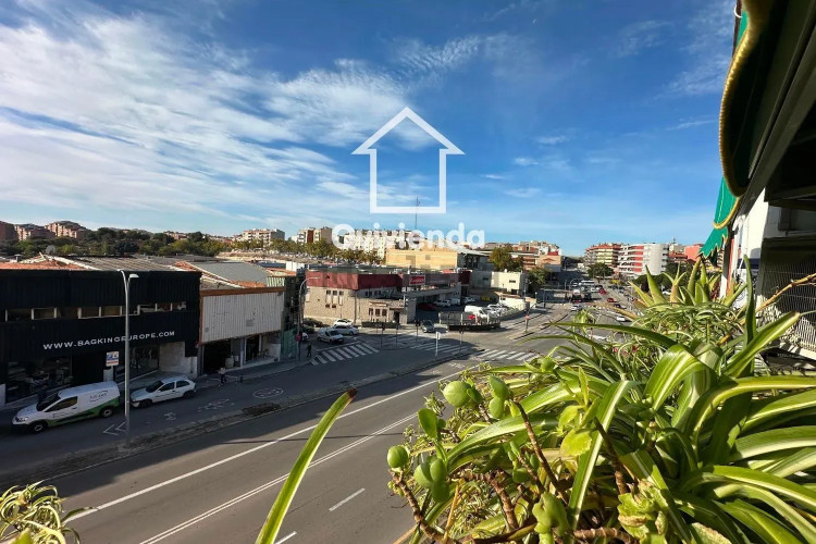 Piso en calle de Santa Marta