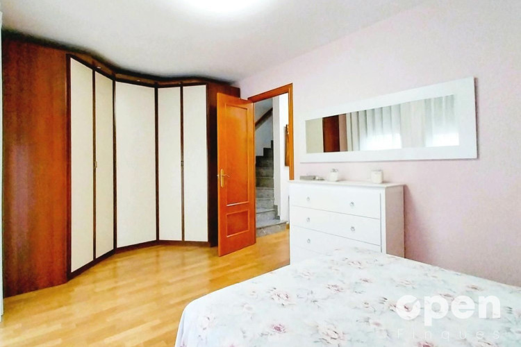 de Rocafort, Les Arenes - La Gru00EDpia  Can Montllor