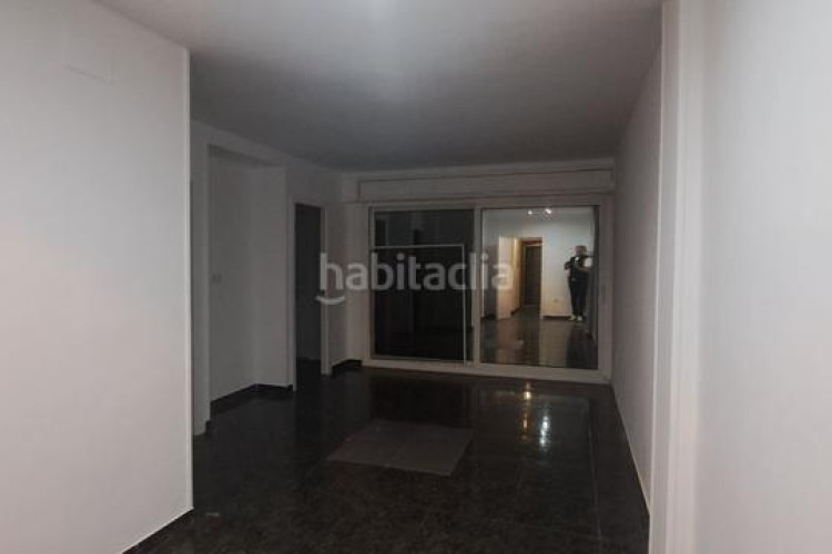 Piso  . muy bien ubicada en Zona Esportiva Terrassa