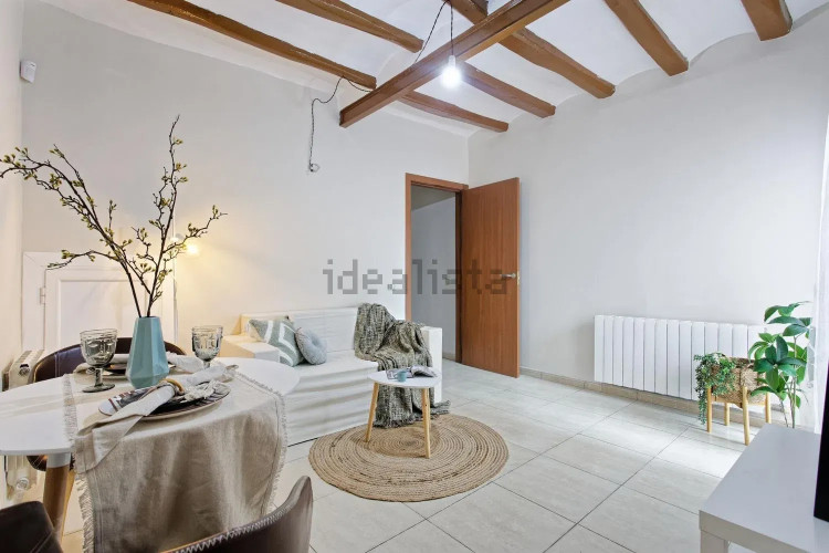 Chalet adosado en calle de Topete