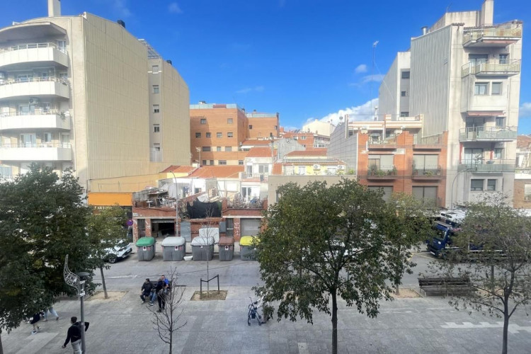 De Francesc Maciu00E0, Sant Pere Nord