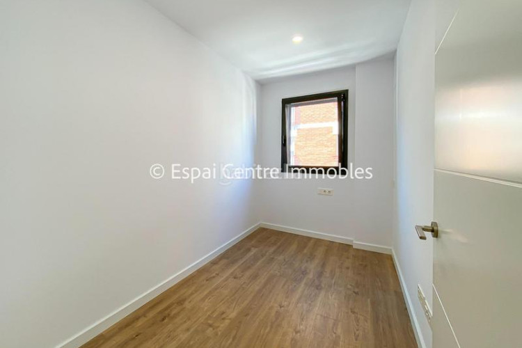 Planta baja obra nueva con alma diseño, eficiencia y confort en Terrassa