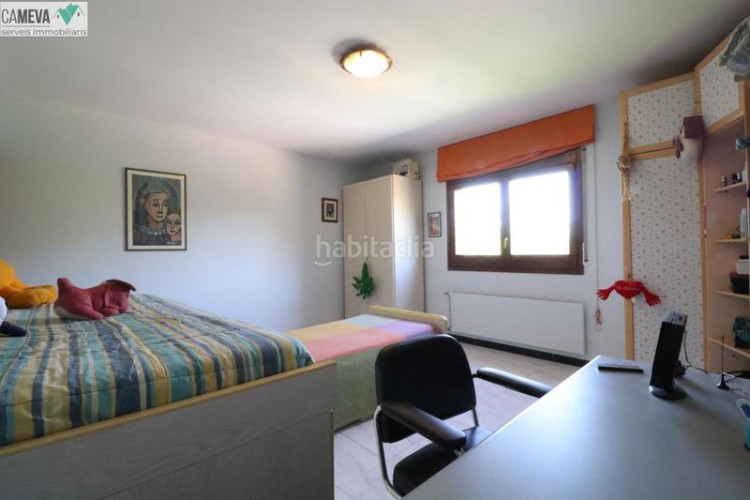 Casa única e impresionante finca a 4 vientos con piscina y jardin en Terrassa