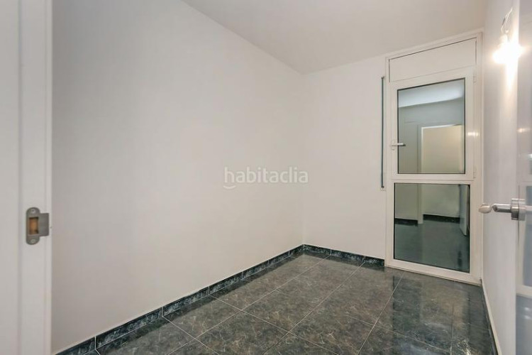 Piso  . muy bien ubicada en Zona Esportiva Terrassa