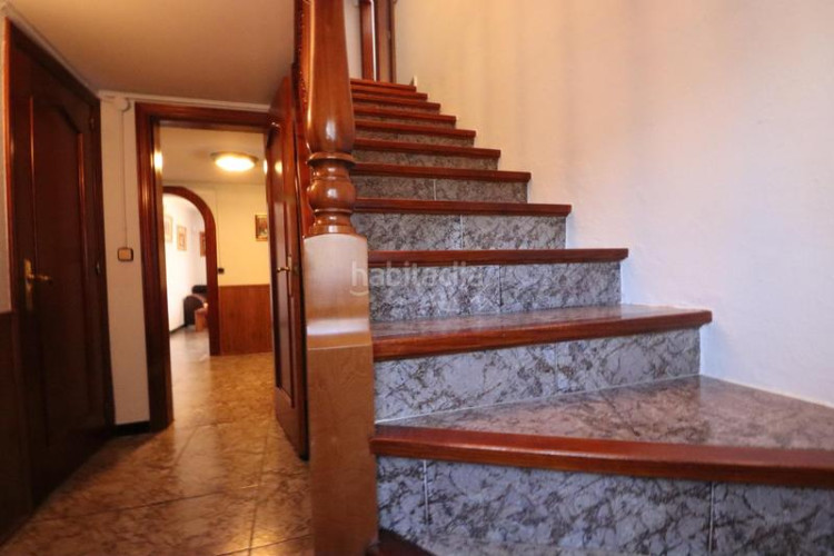 Casa única e impresionante finca a 4 vientos con piscina y jardin en Terrassa