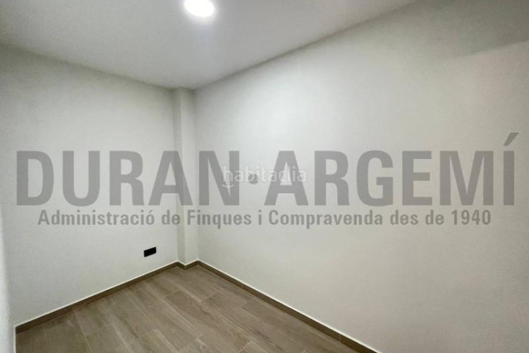 Piso bajos con patio en venta en ca naurell en Ca n'Aurell Terrassa