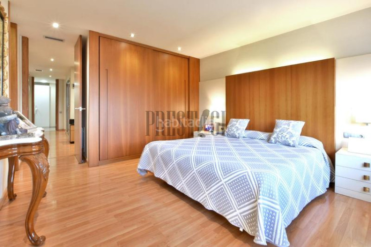 Casa espectacular casa en venta cerca de la avenida jaume i! en Terrassa