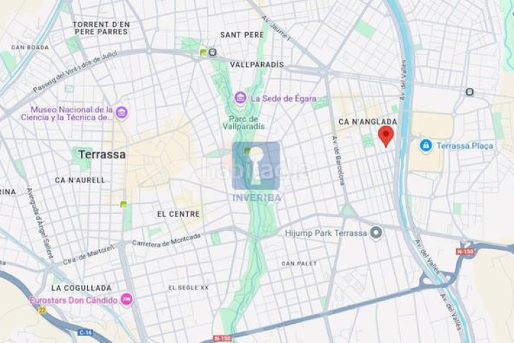 Piso inmueble ilegalmente okupado situado en la calle sant crispi 138, bajos 1, , barcelona en Terrassa