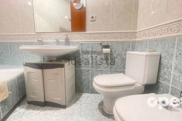 Piso en plaza del Mestre Serrat