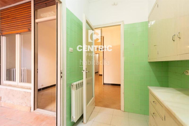 Casa adosada  en venta . en Can Palet Terrassa