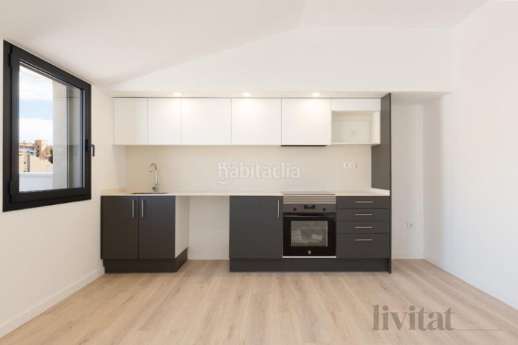 Piso en calle transversal 181 en San Pere Terrassa