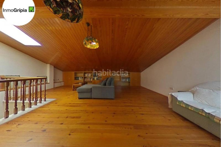 Casa  en venta en les arenescan montllorla grípia08227 en Terrassa