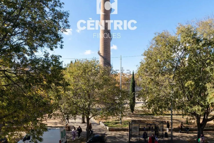 Piso en avenida ďÀngel Sallent
