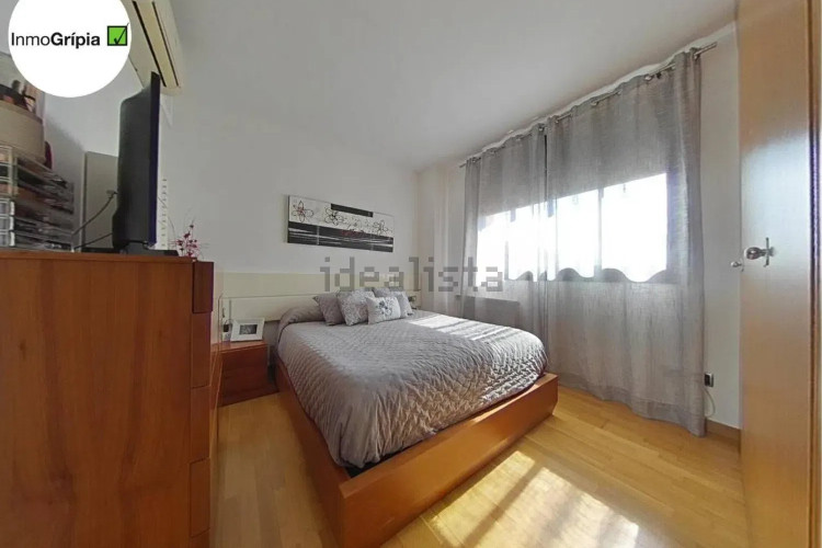 Piso en Barrio Les Arenes