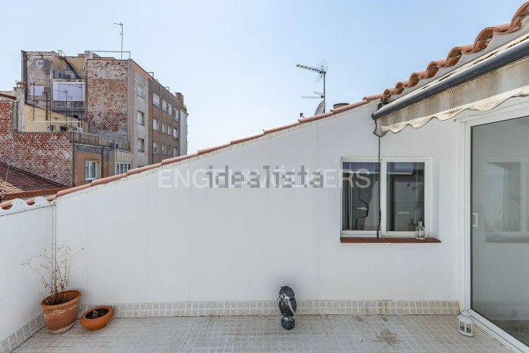 Dúplex en Barrio Centre