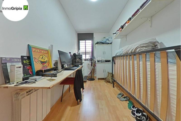 Piso vivienda seminueva de 2 habitaciones con parking en Terrassa