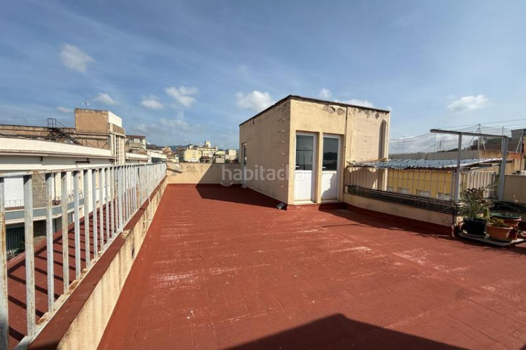 Piso gran oportunidad para inversores en el centro . en Terrassa