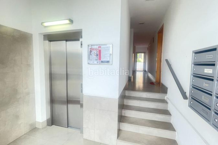 Piso en lacetania 58 pis amb pàrquing i traster inclòs en finca en zona cominitàtia i piscina en Terrassa