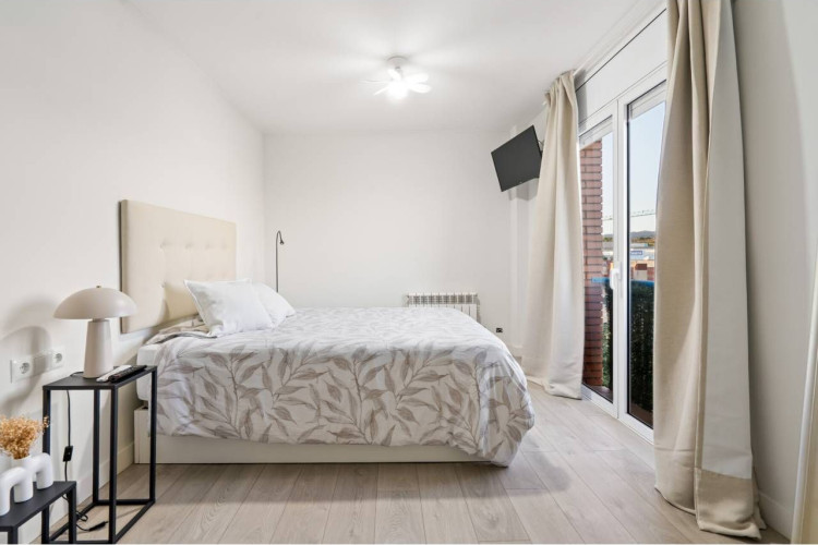 Castellar, Les Arenes - La Gru00EDpia  Can Montllor