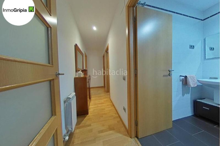 Piso  en venta en les arenescan montllorla grípia08227 en Terrassa