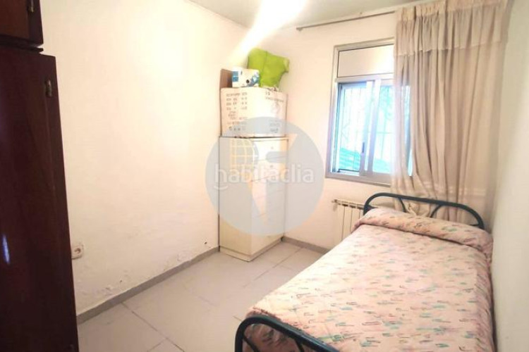 Casa encantadora casa independiente en Can Parellada, perfecta para dos familias en Terrassa