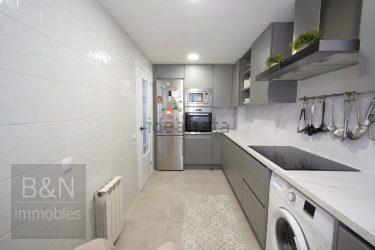 Dúplex en Barrio Zona Esportiva