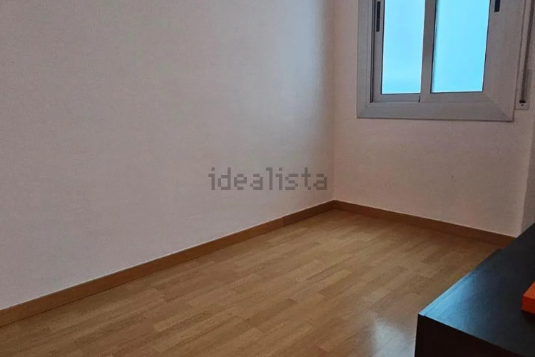 Piso en Barrio Escoles