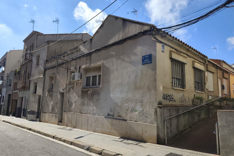 Carrer de Mossu00E8n Josep Moncau, La Cogullada