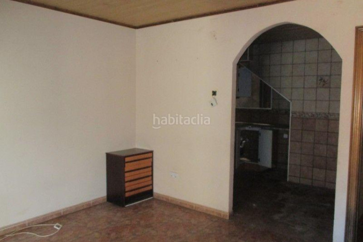 Piso dúplex con gran potencial para reformar en el corazón ! en Terrassa