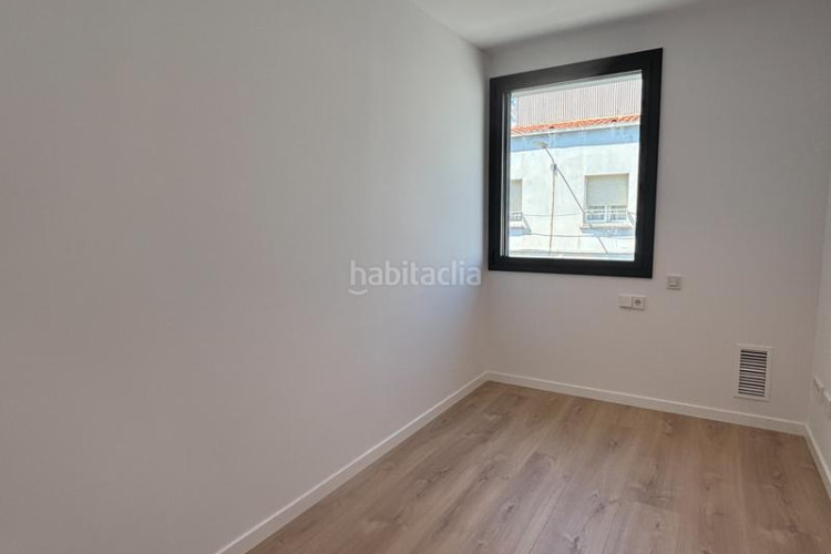 Casa en carrer de las navas de tolosa 87 exclusiva casa a estrenar con piscina privada en Terrassa