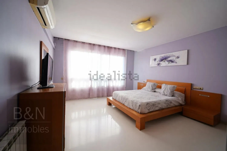 Chalet adosado en Barrio Segle XX