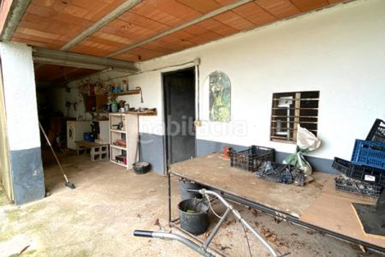 Chalet  bifamiliar ubicado en Can Parellada en Terrassa
