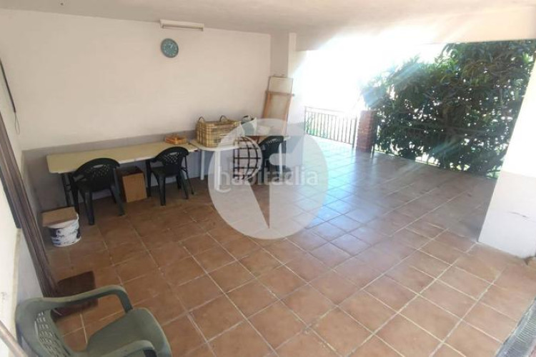 Casa encantadora casa independiente en Can Parellada, perfecta para dos familias en Terrassa