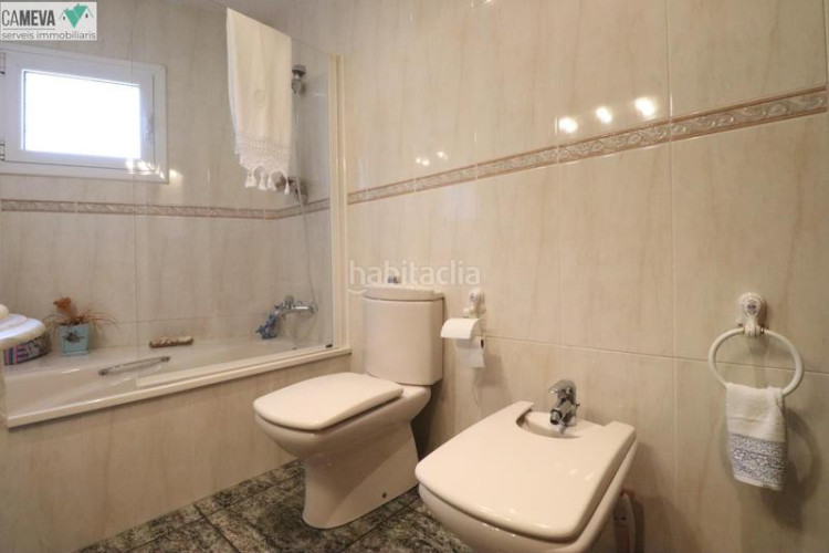 Casa única e impresionante finca a 4 vientos con piscina y jardin en Terrassa