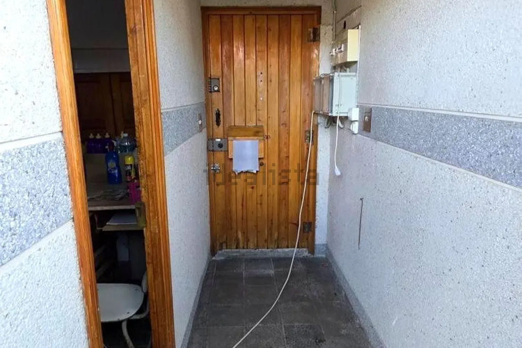 Casa independiente en calle de la Mare de Déu de la Fuencisla
