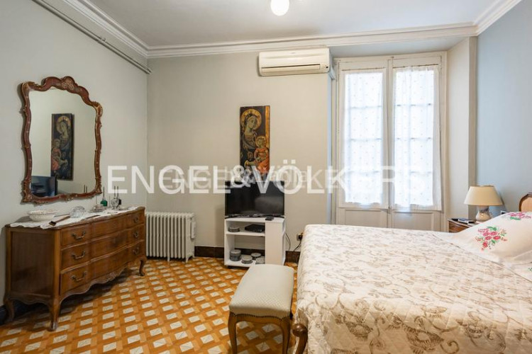 Apartamento vive en el corazón con historia, estilo y todo el confort actual en Terrassa