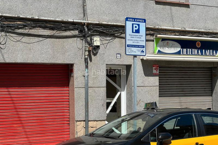 Piso en carrer renaixement 21 piso en venta en Egara Terrassa