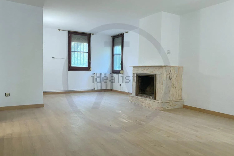 Casa independiente en paseo de Matadepera