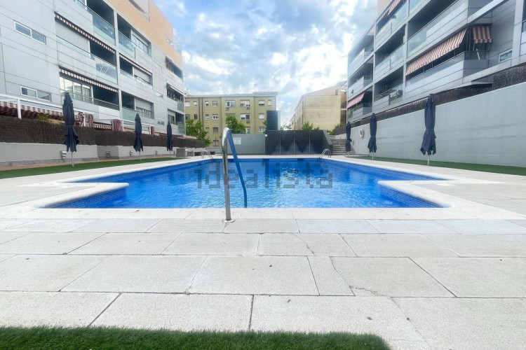 Piso en avenida de la Lacetània, 58