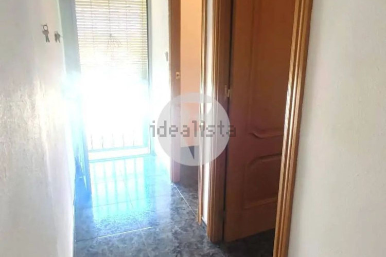 Casa independiente en calle del Camerun