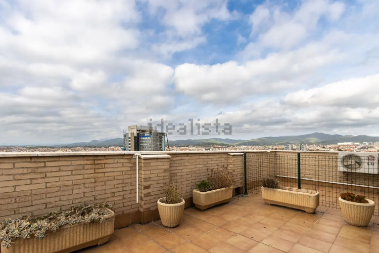 Dúplex en Barrio Centre